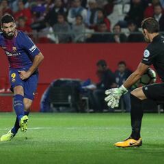 Un depredador no entiende de malas rachas: exquisito Suárez