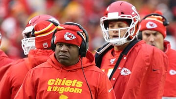 El coordinador ofensivo de los Kansas City Chiefs est&aacute; enfocado en el enfrentamiento contra los Baltimore Ravens y no considera regresar a la NCAA.