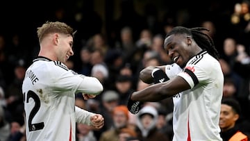 Raúl Jiménez asiste en triunfo del Fulham