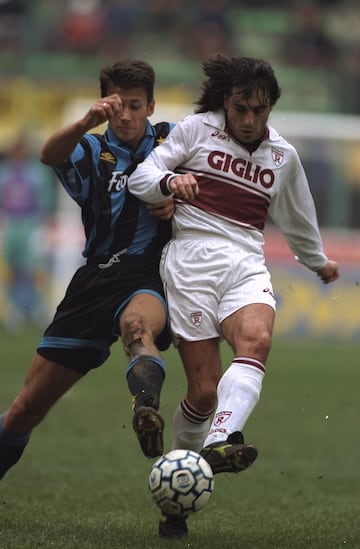 El Olympique de Marsella fue el siguiente conjunto del Futre tras el Benfica.  Estuvo una emporada en Francia y tras ello se marchó a Italia donde defendió la camiseta del Reggiana y el Milan.