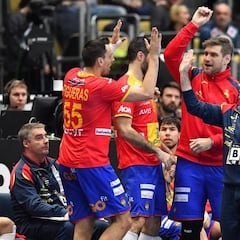 España, obligada a ganar a
Brasil para lograr los objetivos