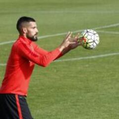 Moyá también está en la agenda de Mourinho para el Chelsea