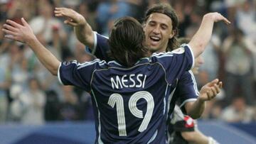 Hernán Crespo: "Messi va a volver a la Selección"