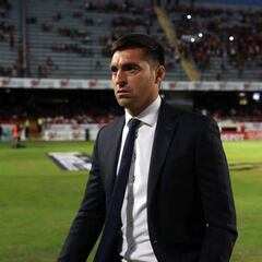 Alonso desea vencer a Tigres y quedar en historia de Rayados