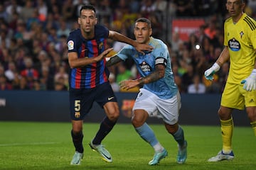 Busquets y Hugo Mallo.