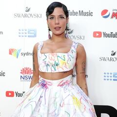Halsey leaves Capitol Records 1 year after public dispute