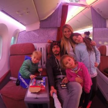 Mauricio Pinilla se fue de vacaciones junto a toda su familia.