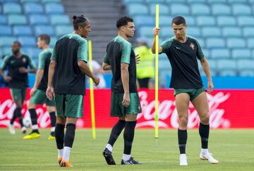 Portugal se prepara para su debut frente a España