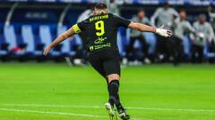 Ferdinand recomienda al Arsenal fichar a Benzema