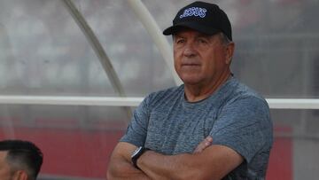 Marcoleta: "Me gusta meterme en las patas de los caballos"