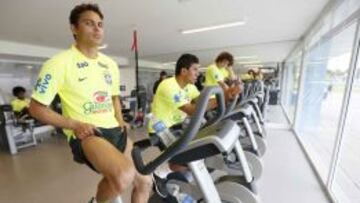 Thiago Silva y otros jugadores de Brasil.