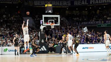 Hezonja salta en el último segundo para lanzar y anotar el triple que da la victoria al Real Madrid ante el Baskonia en la Euroliga.