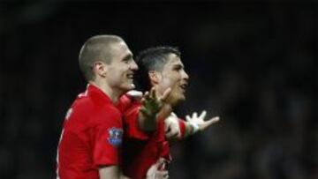 Vidic: &quot;Cristiano es seguidor del United y echa de menos el club&quot;