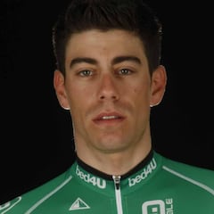 Rosón, suspendido provisional por su "pasaporte anómalo"