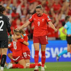 Crnogorcevic encabeza la Suiza de las caras conocidas