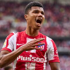 Reinildo, con ansia de Atleti