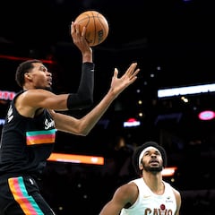 Los Spurs de Wembanyama, del cielo al infierno