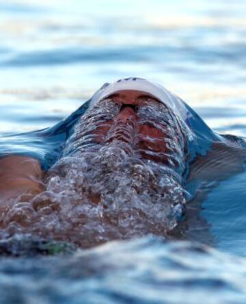 Michael Phelps en la final de 200m estilos en las 'Pro Swim Series' en Mesa, Arizona.