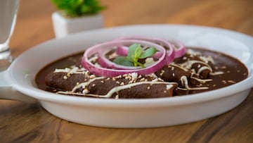 Ni chiles en nogada, ni enchiladas: este es el plato mexicano más picante de todos