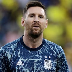 PSG: Messi offered Paris exit by Newell's Old Boys