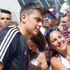 Sarri: “Dybala puede quedarse fuera; la situación es vergonzosa”