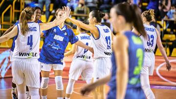 Perfumer¨ªas Avenida gana al Praga y se acerca al segundo puesto