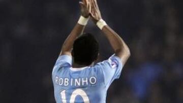 Mancini: "Robinho volverá al City y jugará todos los partidos"