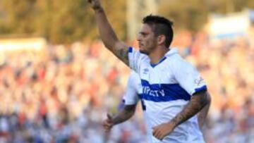 Mark González seguirá por dos años más en Universidad Católica.