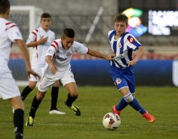 Sevilla-Deportivo de la Coruña.
 