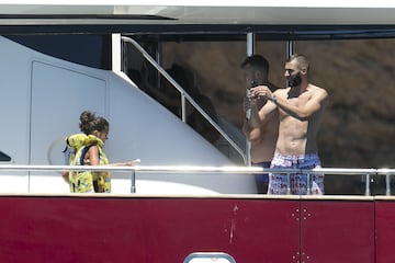 Benzema de vacaciones en Ibiza