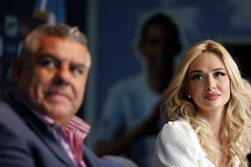 Victoria Lopyreva embajadora del Mundial Rusia 2018. 
Rueda de prensa en el Predio Julio Humberto Grondona con Claudio Tapia presidente de la AFA.