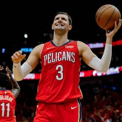 Mirotic paga ahora al Madrid el último plazo de su cláusula