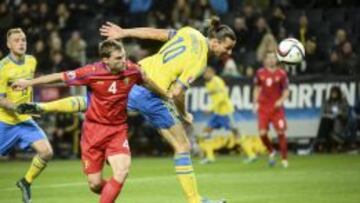 La Suecia de Ibrahimovic ganó, pero irá otra vez a la repesca