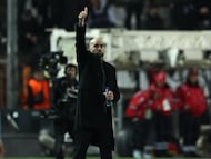 Claudio Giráldez, entrenador del Celta, durante el partido del equipo vigués contra el PAOK en Salónica.