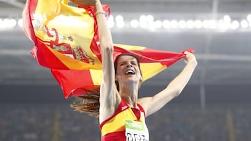 . Rio De Janeiro (Brazil), 20/08/2016.- Ruth Beitia of Spain celebrates after winning the women&#039;s High Jump final of the Rio 2016 Olympic Games Athletics, Track and Field events at the Olympic Stadium in Rio de Janeiro, Brazil, 20 August 2016. (Atletismo, Espa&ntilde;a, Brasil) EFE/EPA/YOAN VALAT