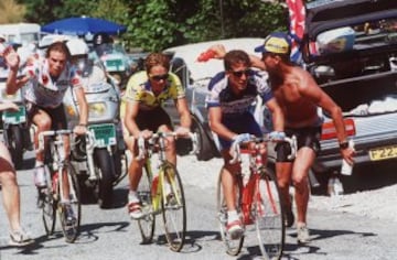 1989- Pedro Delgado y Greg Lemond.