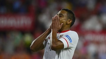Luis Muriel, tras fallar una ocasión con el Sevilla.