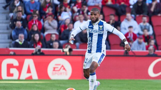 Osasuna se hace con Rosier