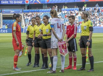 Irene Paredes ejerció hoy de capitana de la Selección.