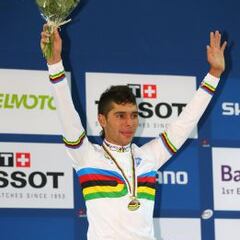 Fernando Gaviria: “No he dejado de mirar mi camiseta”