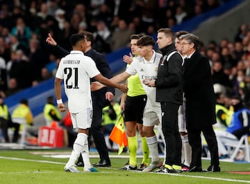 Debut de Mario Martín. El canterano del Real Madrid sale en el minuto 114 susituyendo a Rodrygo.