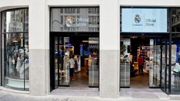 El Madrid se instala en Málaga: abre una tienda oficial