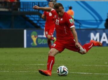 Xherdan Shaqiri también marcó el segundo. 0-2.