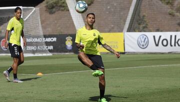 La lesión de Jonathan Viera, 'pendiente de evolución'