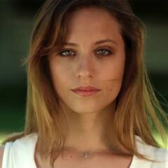 Michelle Jenner, con la Guardia Civil contra el maltrato animal