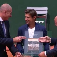 Roland Garros rindió homenaje a David Ferrer