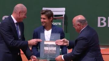 Roland Garros rindió homenaje a David Ferrer