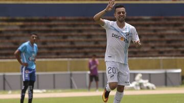 Matías Defederico durante un partido con Universidad Católica.