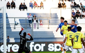 Soccer Football - FIFA U20 World Cup Argentina 2023 - Quarter Final - Colombia v Italy - Estadio San Juan del Bicentenario, San Juan, Argentina - June 3, 2023  Italy's Cesare Casadei scores their first goal REUTERS/Agustin Marcarian