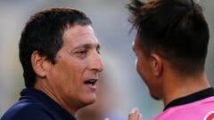 Mario Salas es expulsado por segunda fecha consecutiva